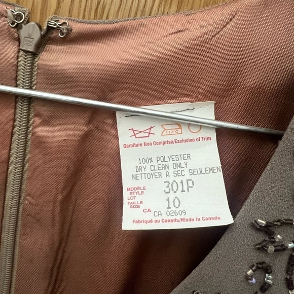 Beaded Tan Sleeveless Formal Vintage Maxi Dress Women’s Size 10 - Picture 4 of 4